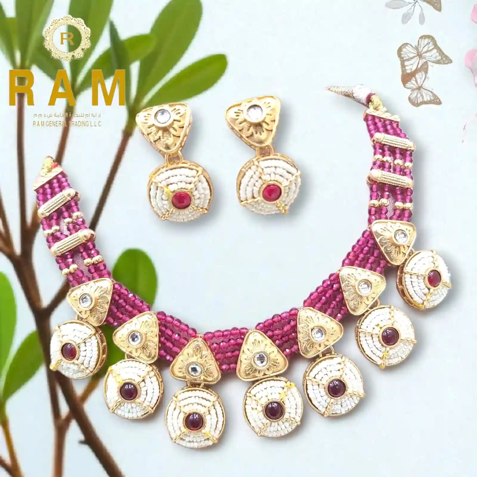 BRASS SHORT NECKLESS