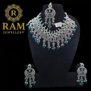 POLKI NECKLESS WITH EARINGS